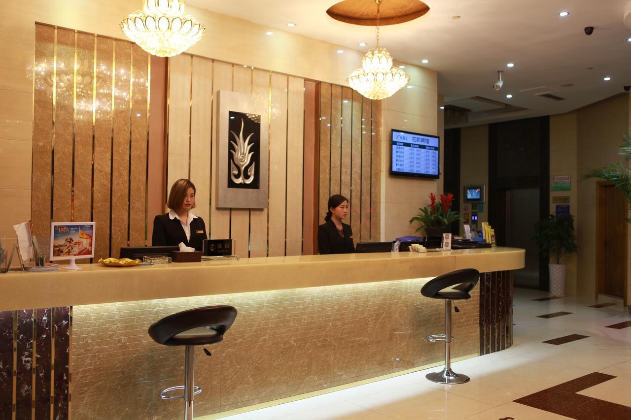 Yiwu Luckbear Hotel Exteriör bild